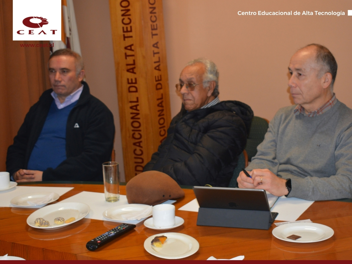 Reunión de Directorio y socios de la Corporación CEAT2